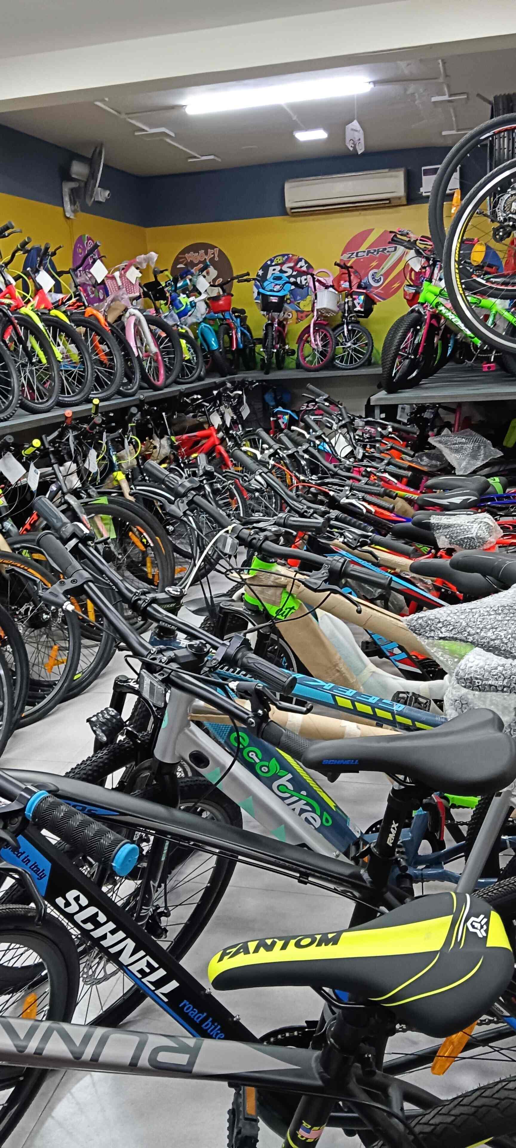 Funriders Cycle Showroom Velachery in Near Bhuhari Hotel,Chennai Best