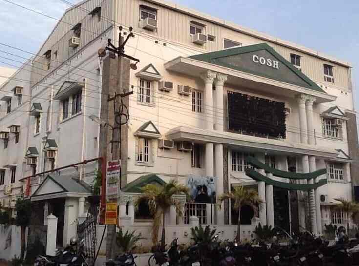 Dr. Sundar (Christudas Orthopaedic Speciality Hospital) in Tambaram