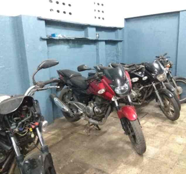 Top Bike On Rent in Nehru StreetChoolaimedu, Chennai Best Two