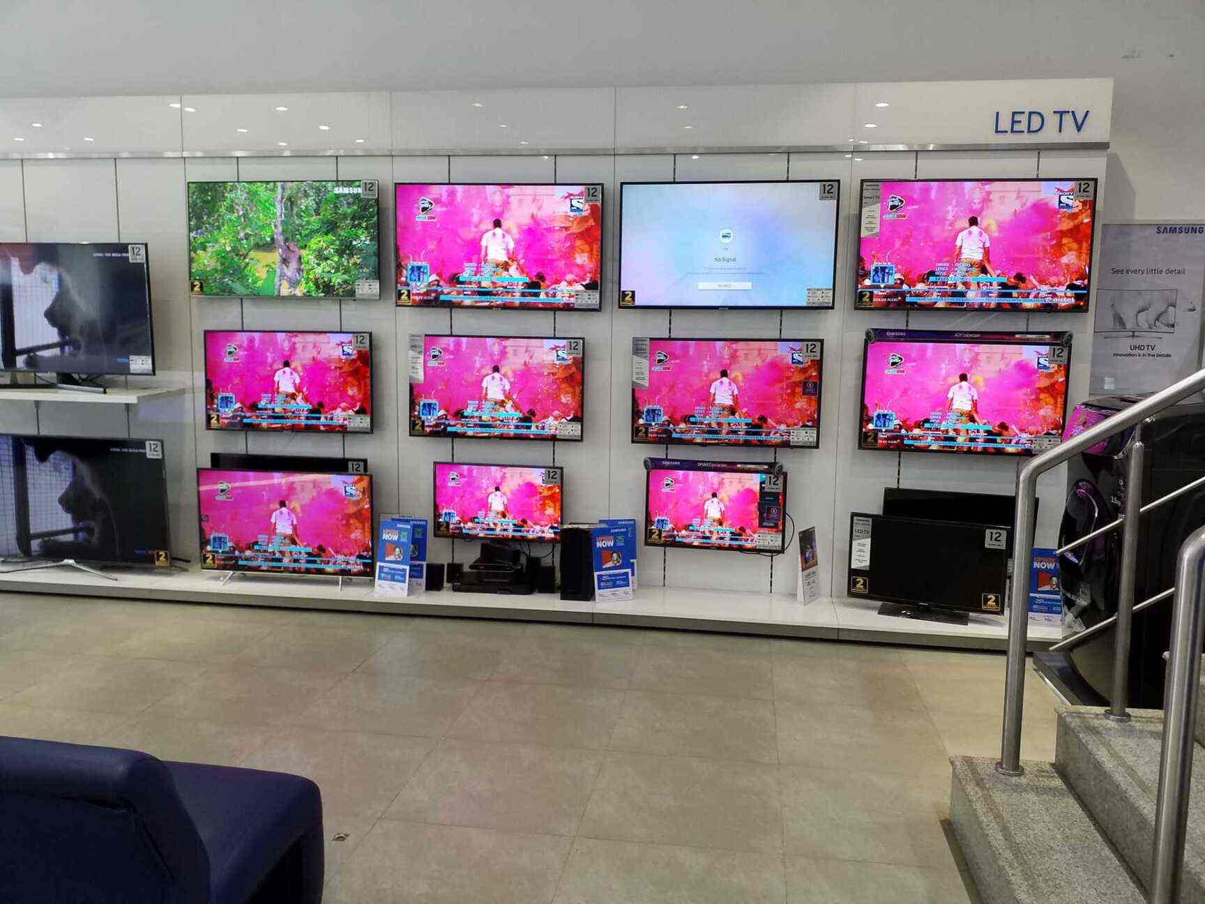Samsung Plaza in Anna Nagar,Chennai Best SamsungTV Dealers in