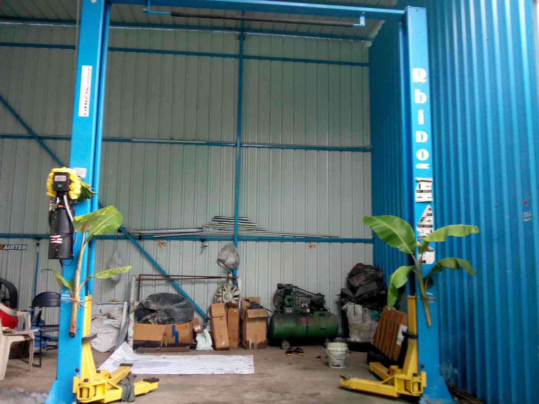 Vela Car Zone in Porur,Chennai Best Car Repair & Services in Chennai