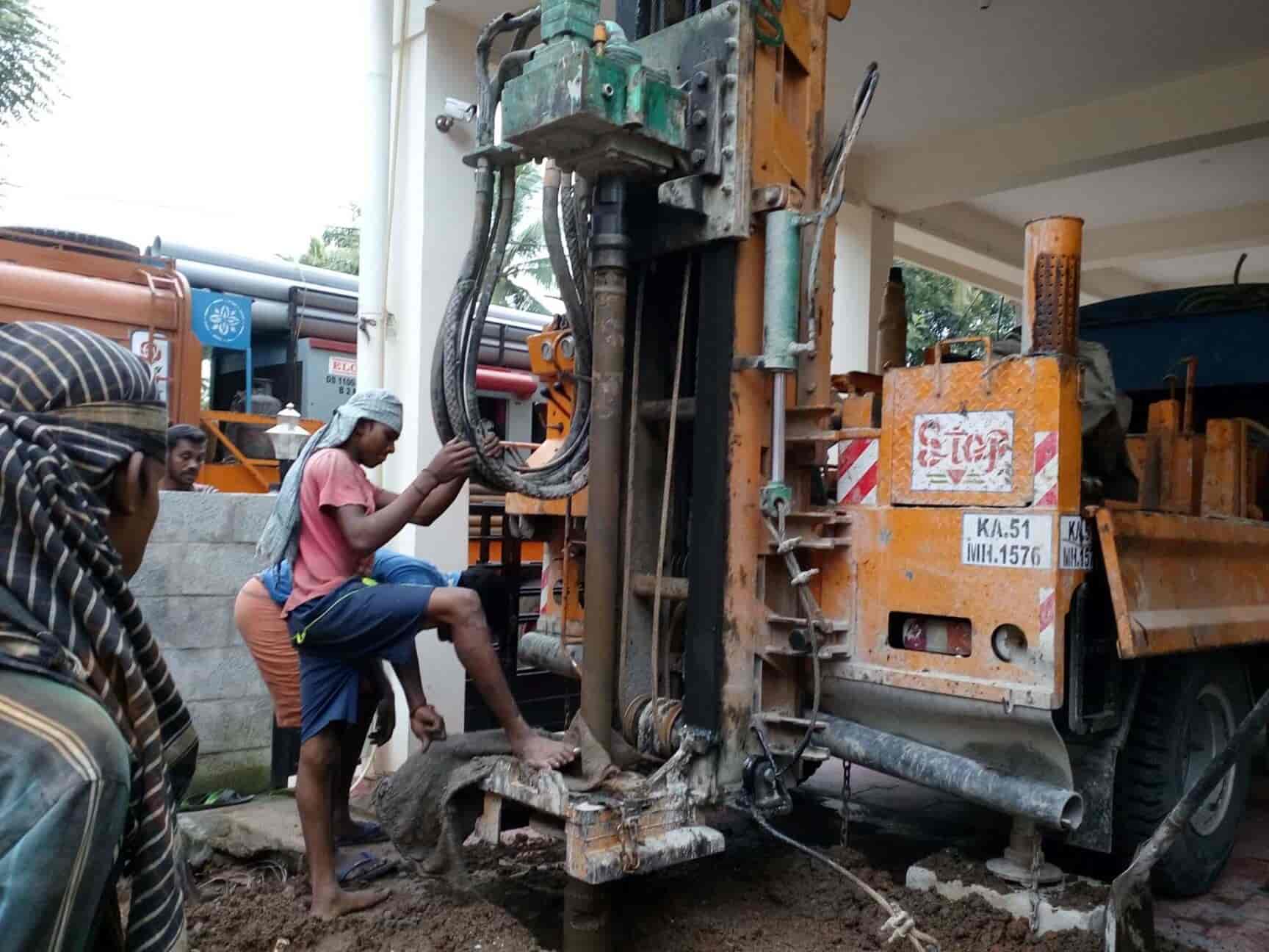 Sri Velan Borewells in Ambattur,Chennai Best Borewell Cleaning