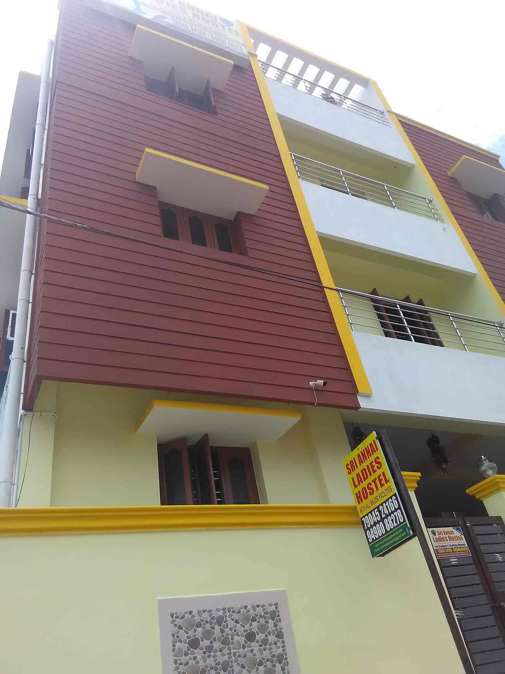Book Sri Annai Ladies Hostel in New Perungalathur,Chennai Best