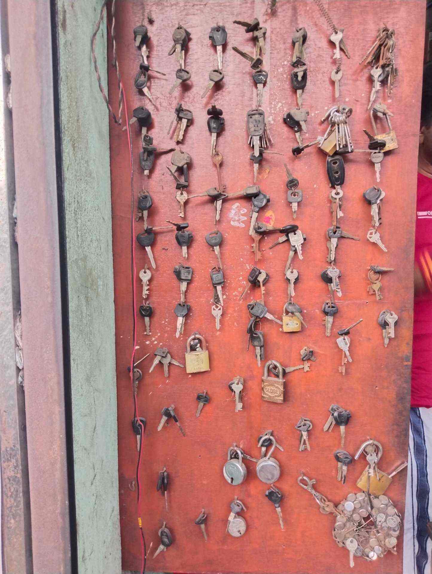 Top Duplicate Key Makers For Door Latch near Ims HospitalAmbattur