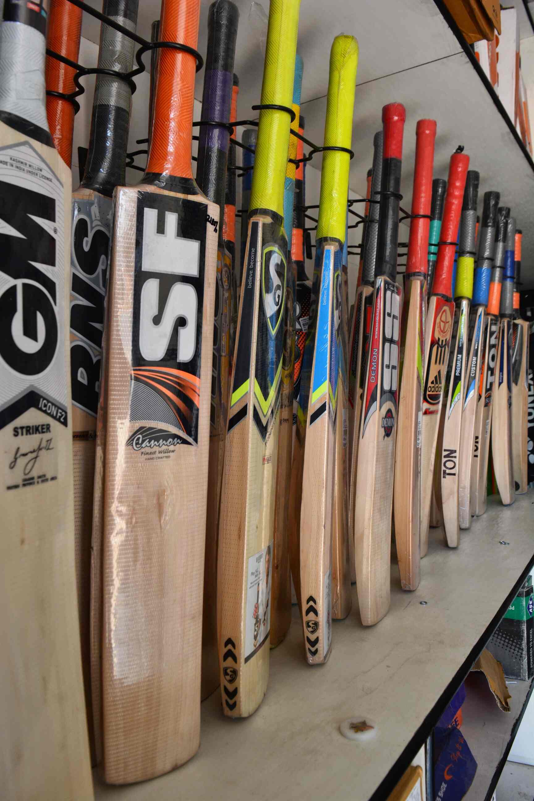 Esbee Sports in Ambattur,Chennai Best Sports Shoe Dealers in Chennai