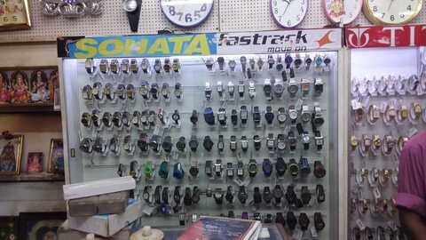 Watch showroom in clearance medavakkam