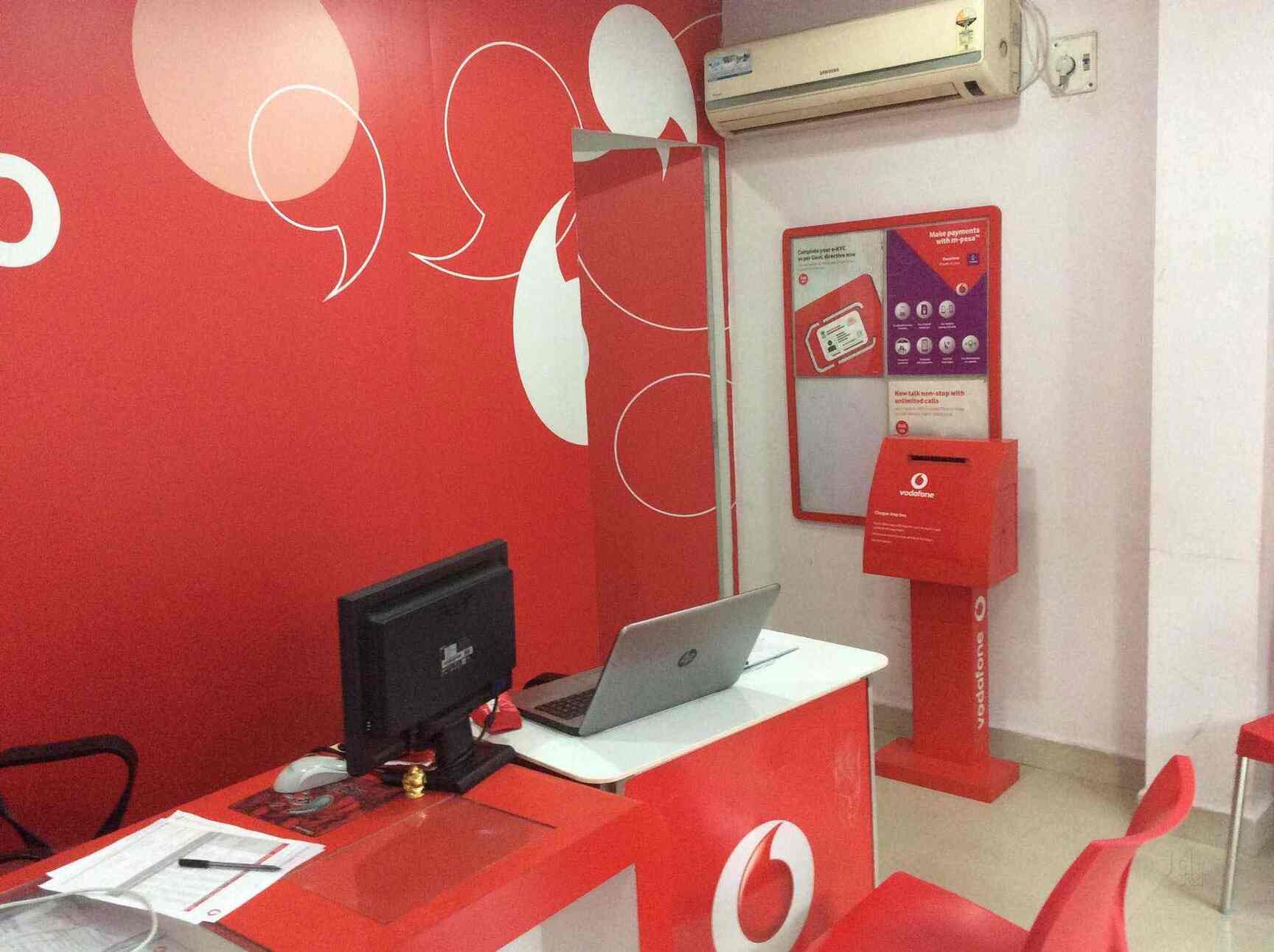 Vodafone Mini Store in Periyar NagarJawahar Nagar,Chennai Best Data