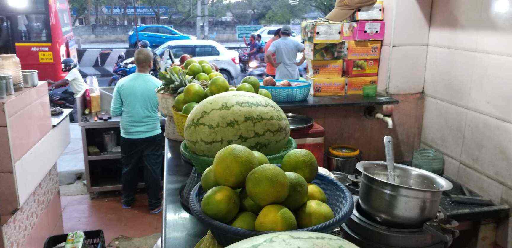 Juice Garden in Medavakkam,Chennai Best Sandwich Stalls in Chennai