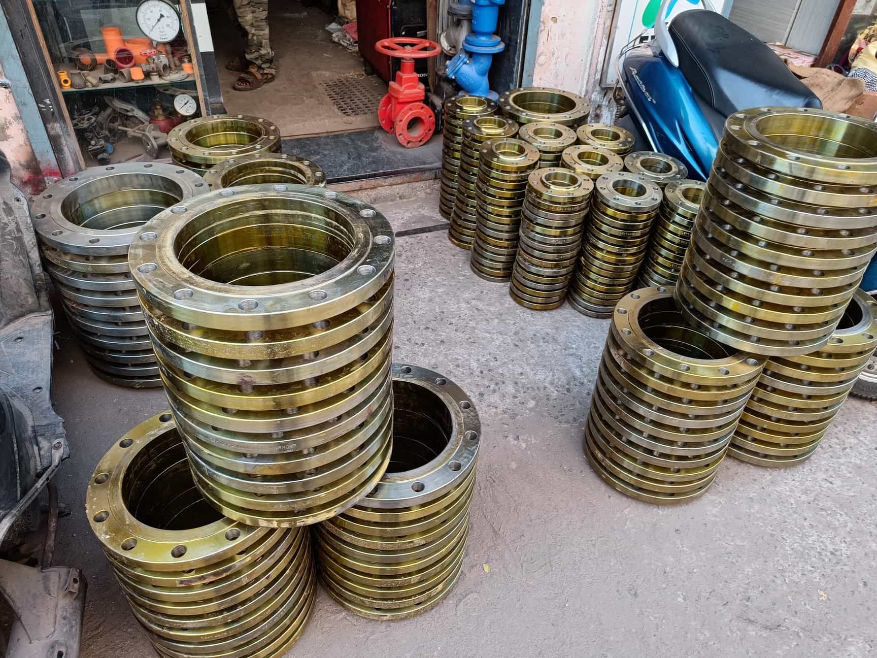 Mr Vinothiru in Parrys,Chennai Best Cpvc Pipe Dealers in Chennai