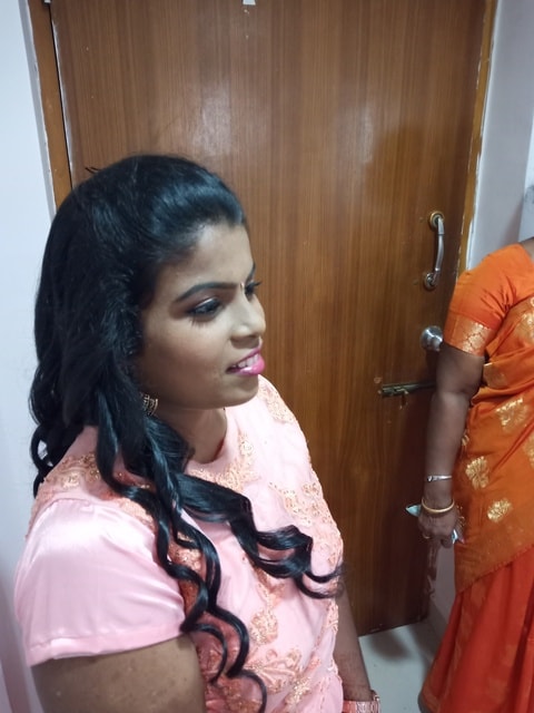 Diamond Bridal Make-up in Kodambakkam,Chennai - Best Hair Stylists in Chennai - Justdial Diamond Bridal Make-up in Kodambakkam,Chennai - Best Hair Stylists in Chennai - Justdial