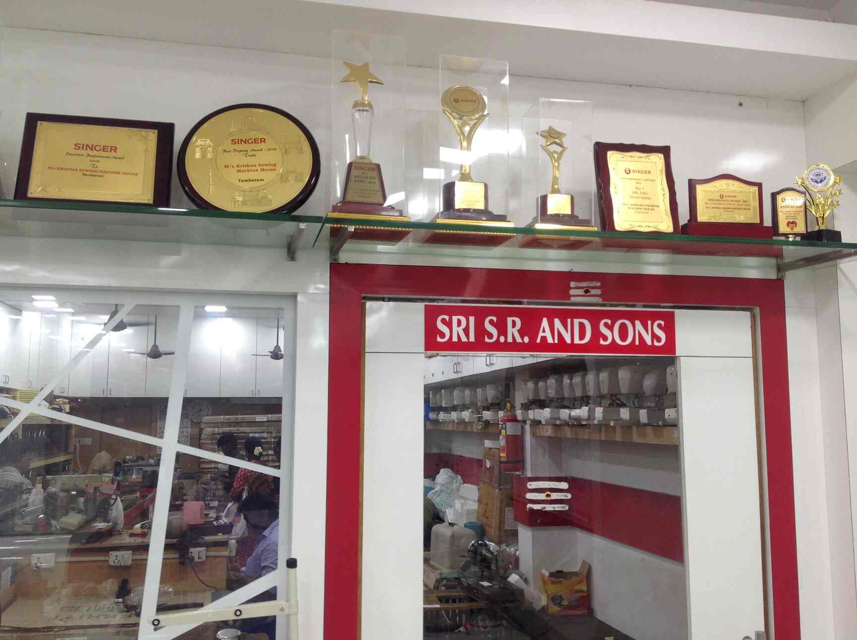 Top Juki Industrial Sewing Machine Dealers near Apollo Dubai Plaza