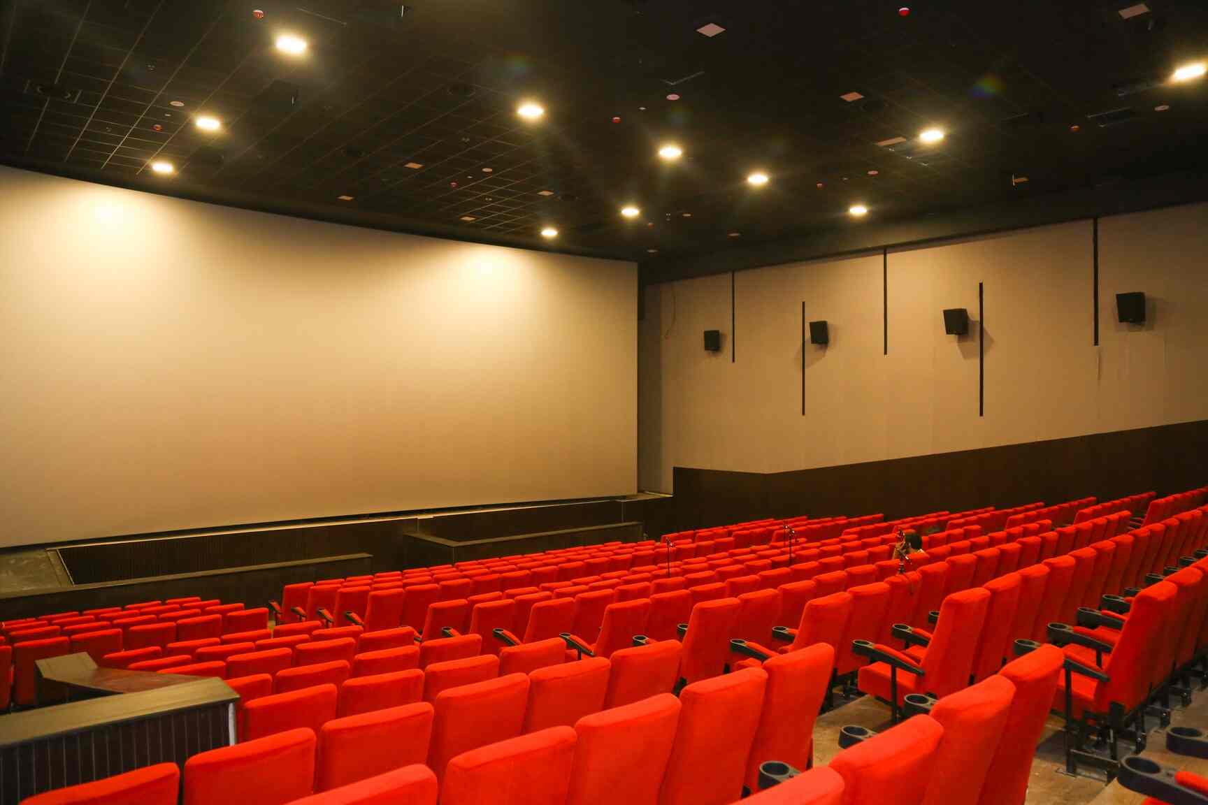 Ags Cinemas in Maduravoyal,Chennai - Movie Theatre near you - Best ...