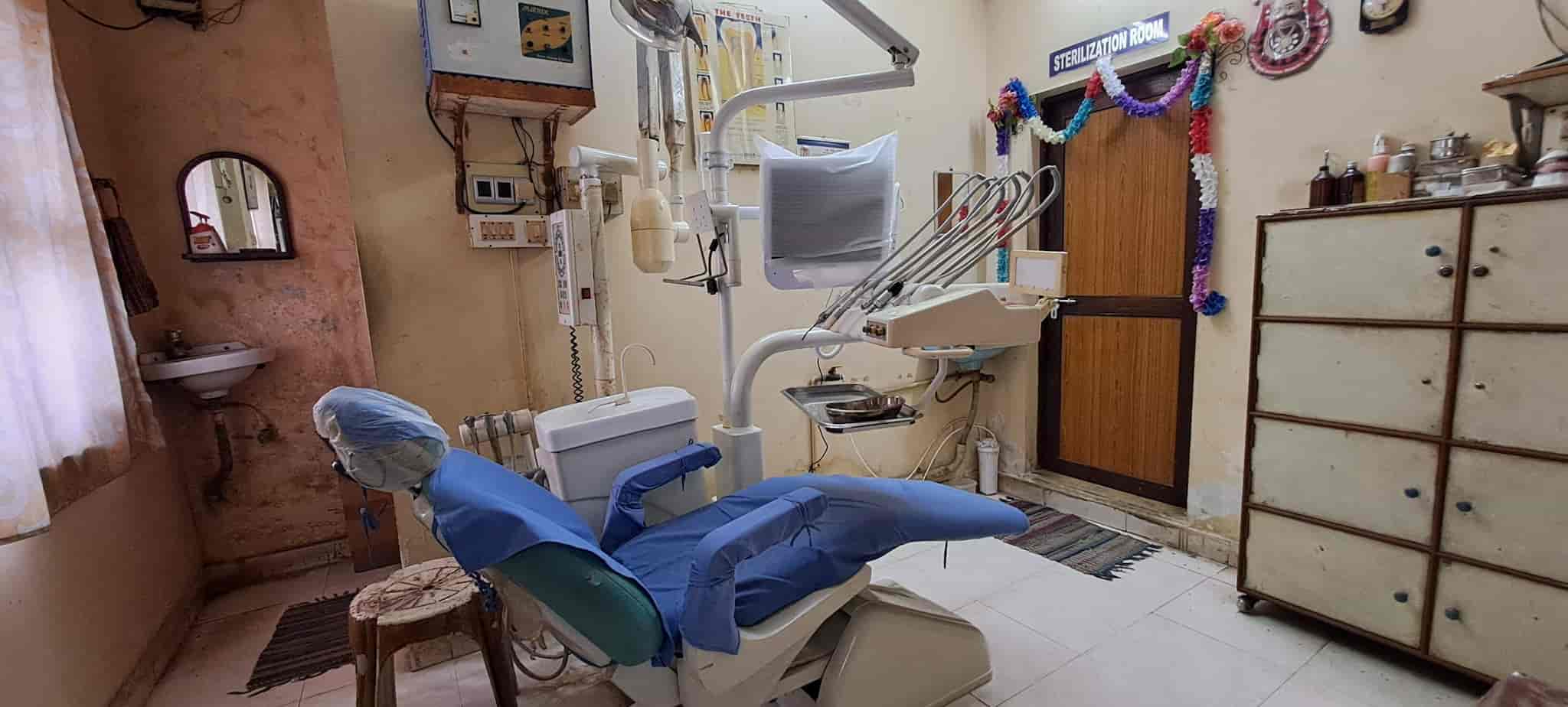 Dr. S. Rajasekar (Meenakshi Sundaram Dental Clinic) in East Car Street