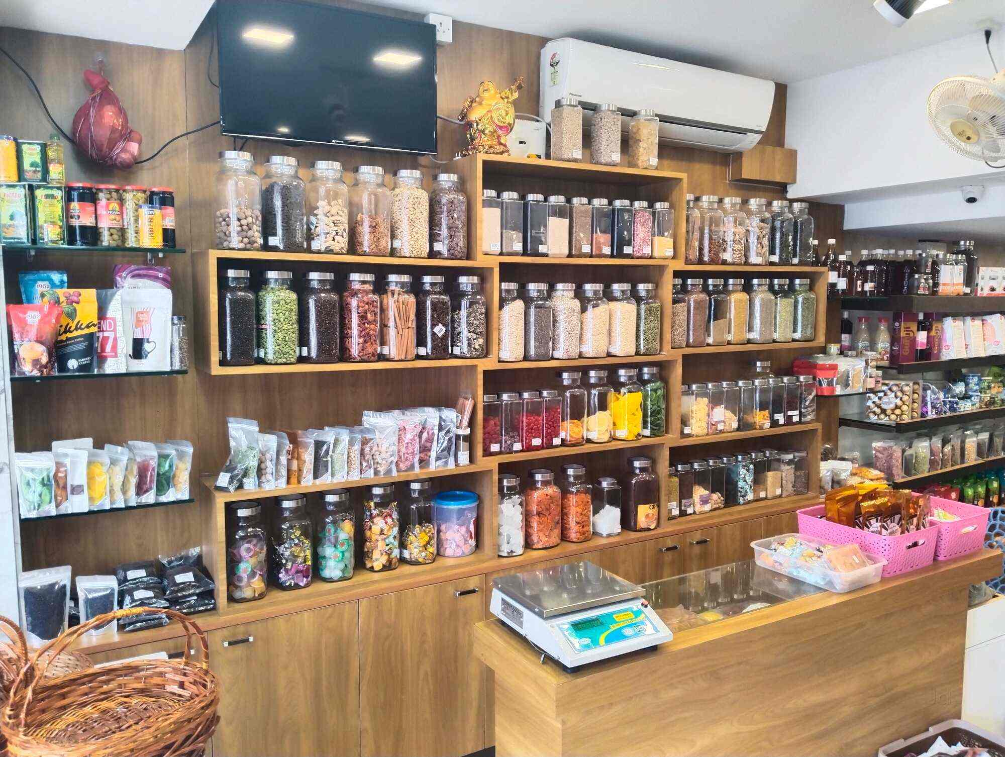 Top Nuts N Spices Almond Retailers in Best Nuts N Spices Almond