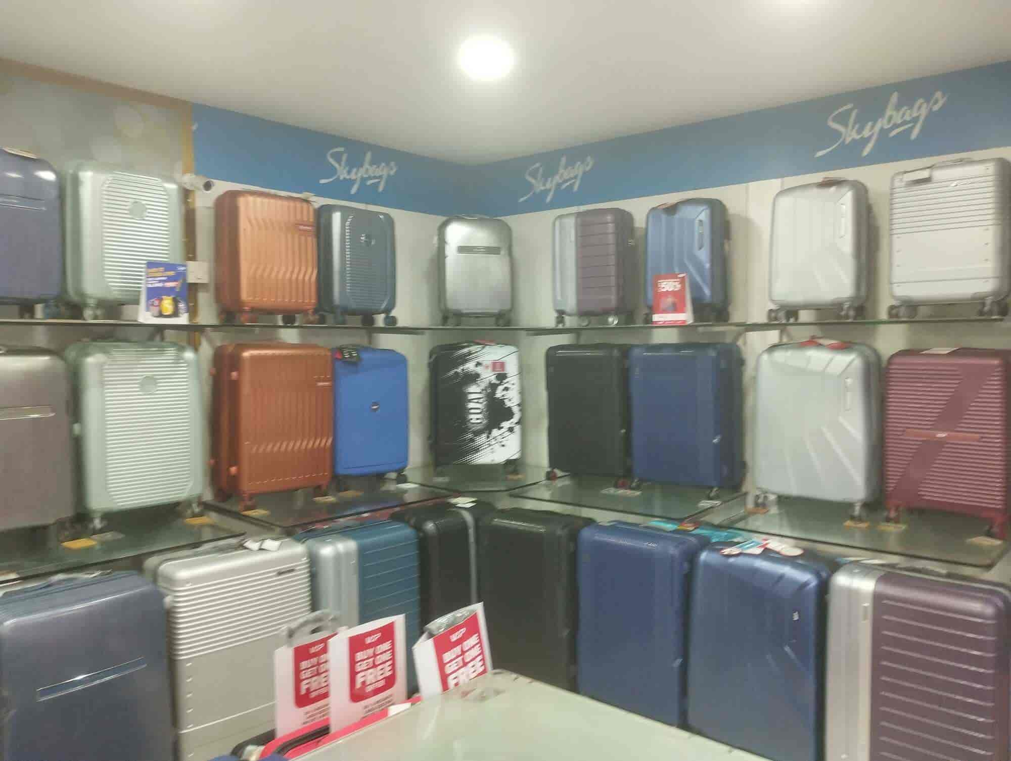 Vip Lounge Exclusive Showroom in RS Puram Coimbatore,Coimbatore Best