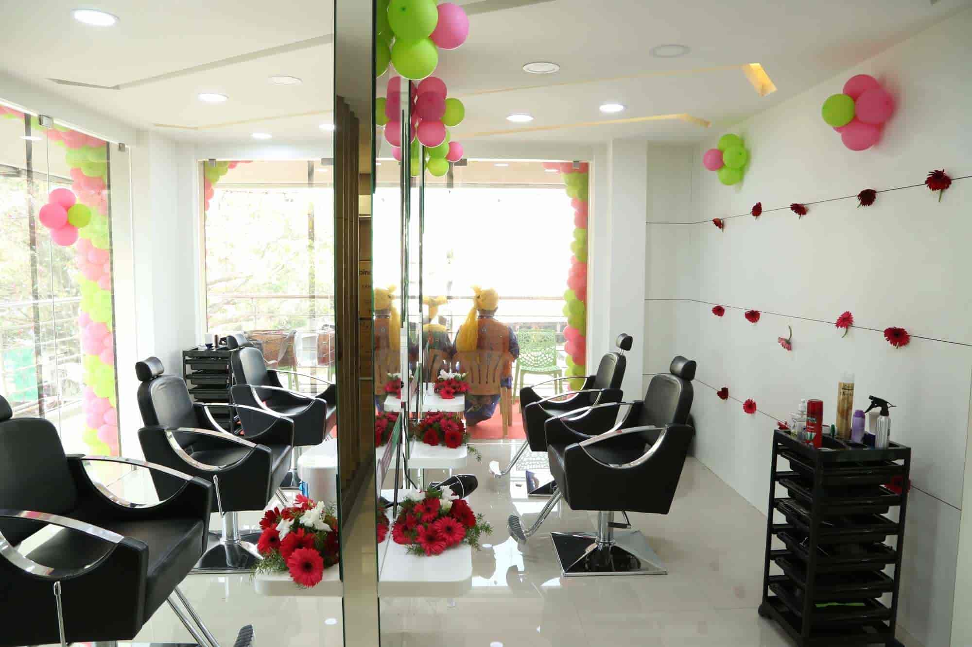 Top Beauty Parlours For Hair Detangling in Ooty near me Justdial