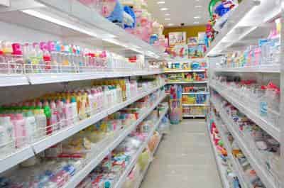 Born top baby shopping