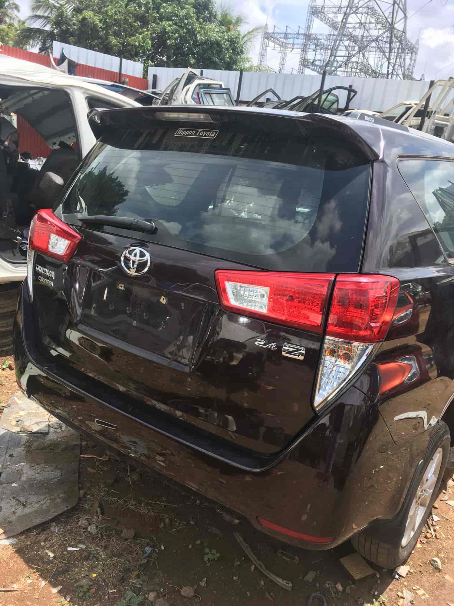 Innova second hotsell hand spare parts
