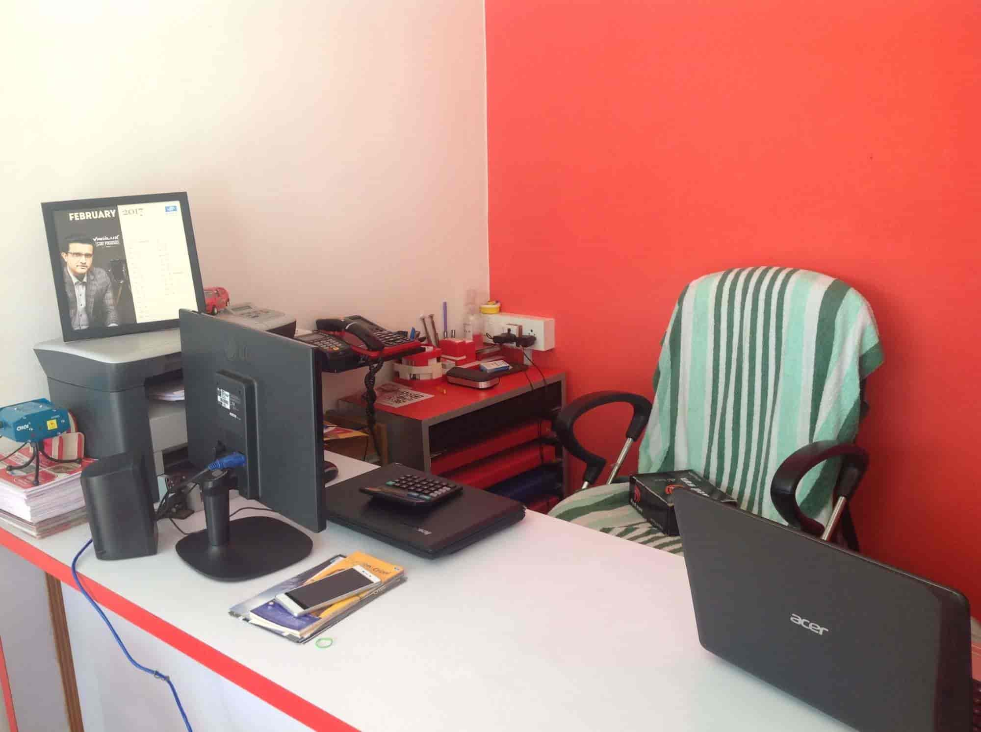 Smiley Car Decors in Ganapathy,Coimbatore Best Caterers in Coimbatore