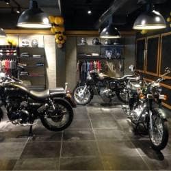 Bullmen motors shop