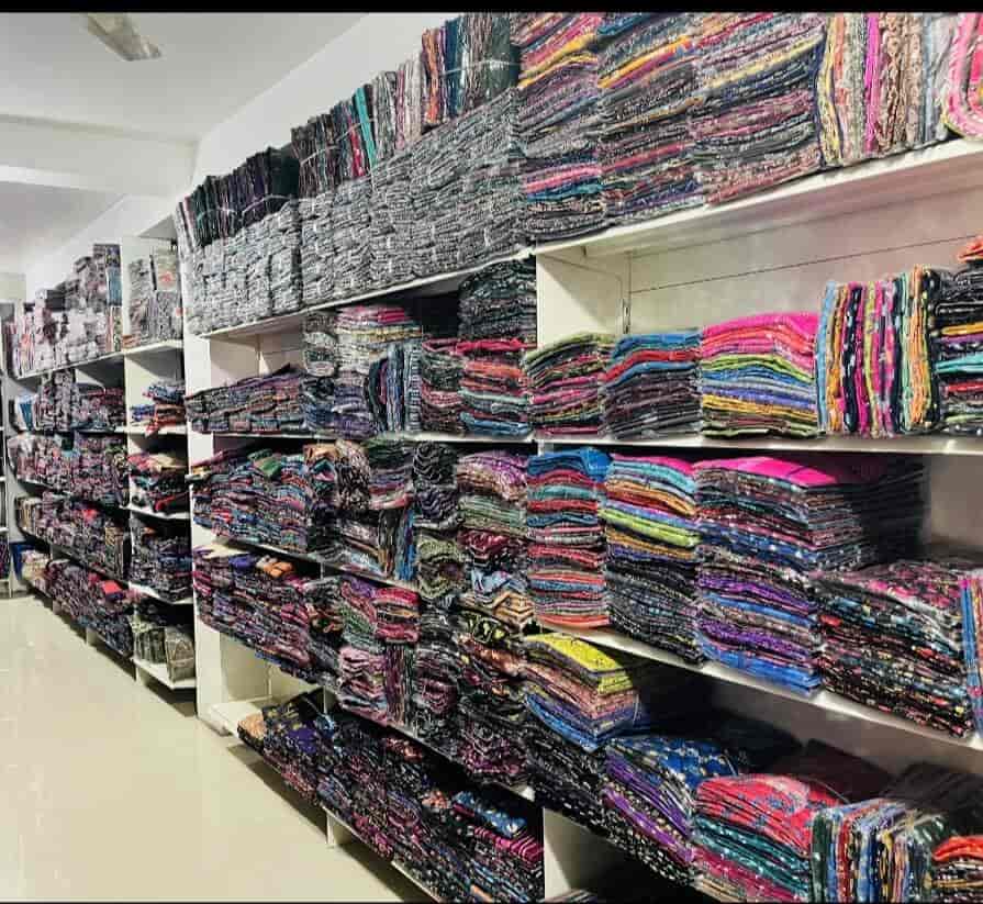 Top Readymade Garment Wholesalers in Singanallur Best Apparel