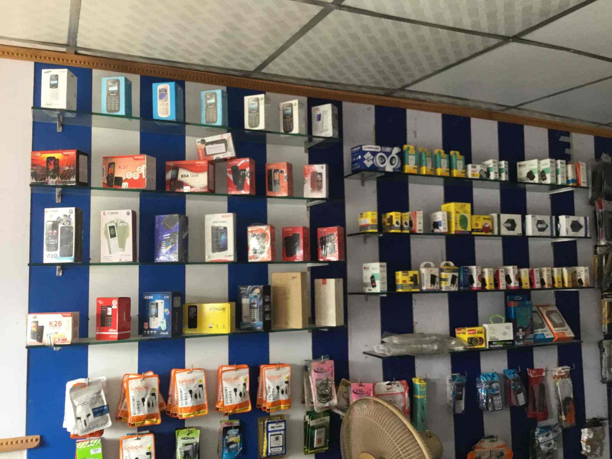 Skyy Mobiles in Goldwins,Coimbatore Best SonyMobile Phone Dealers in