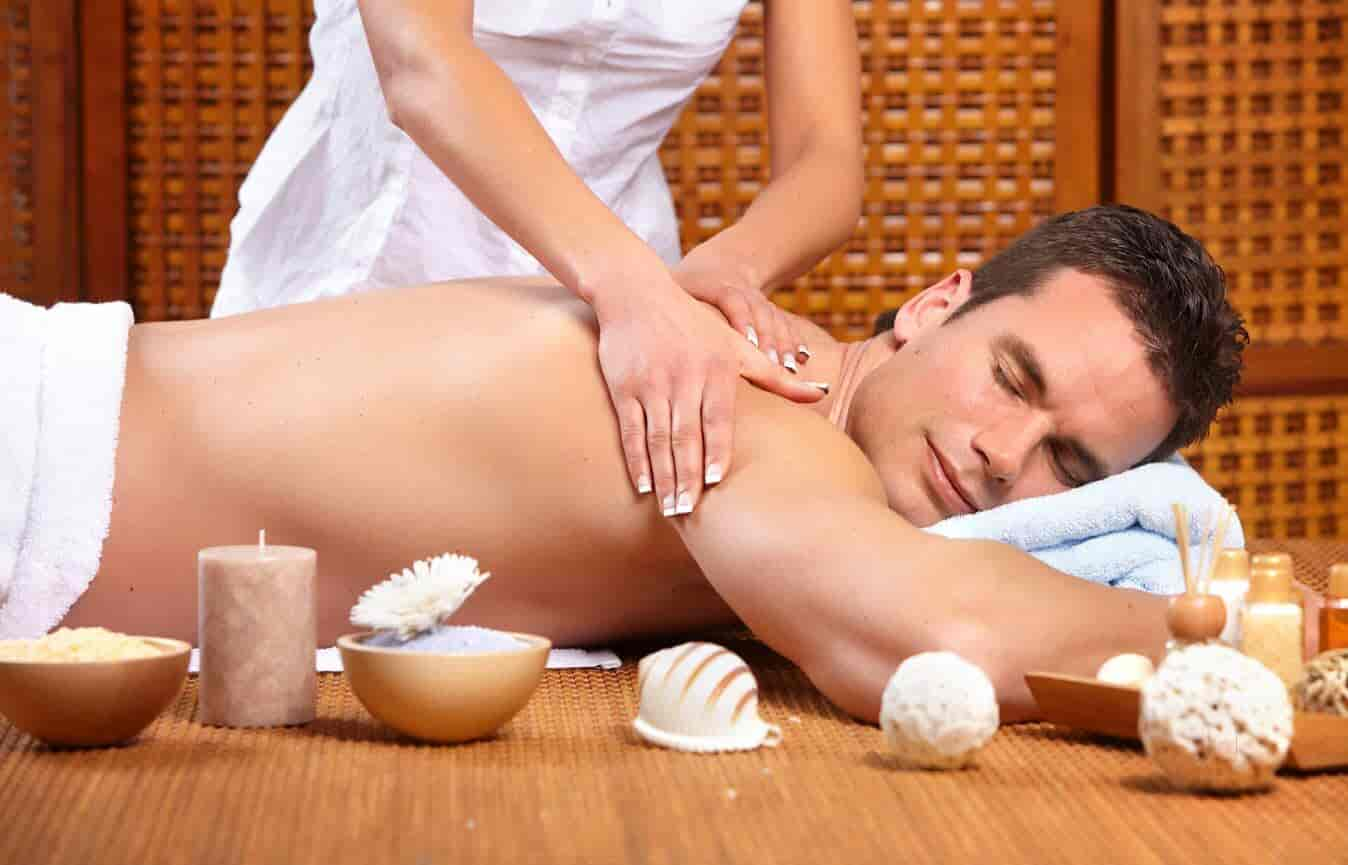 Couples Hot Stones Back Of Body Massage 60Min Rejuveness Shelly