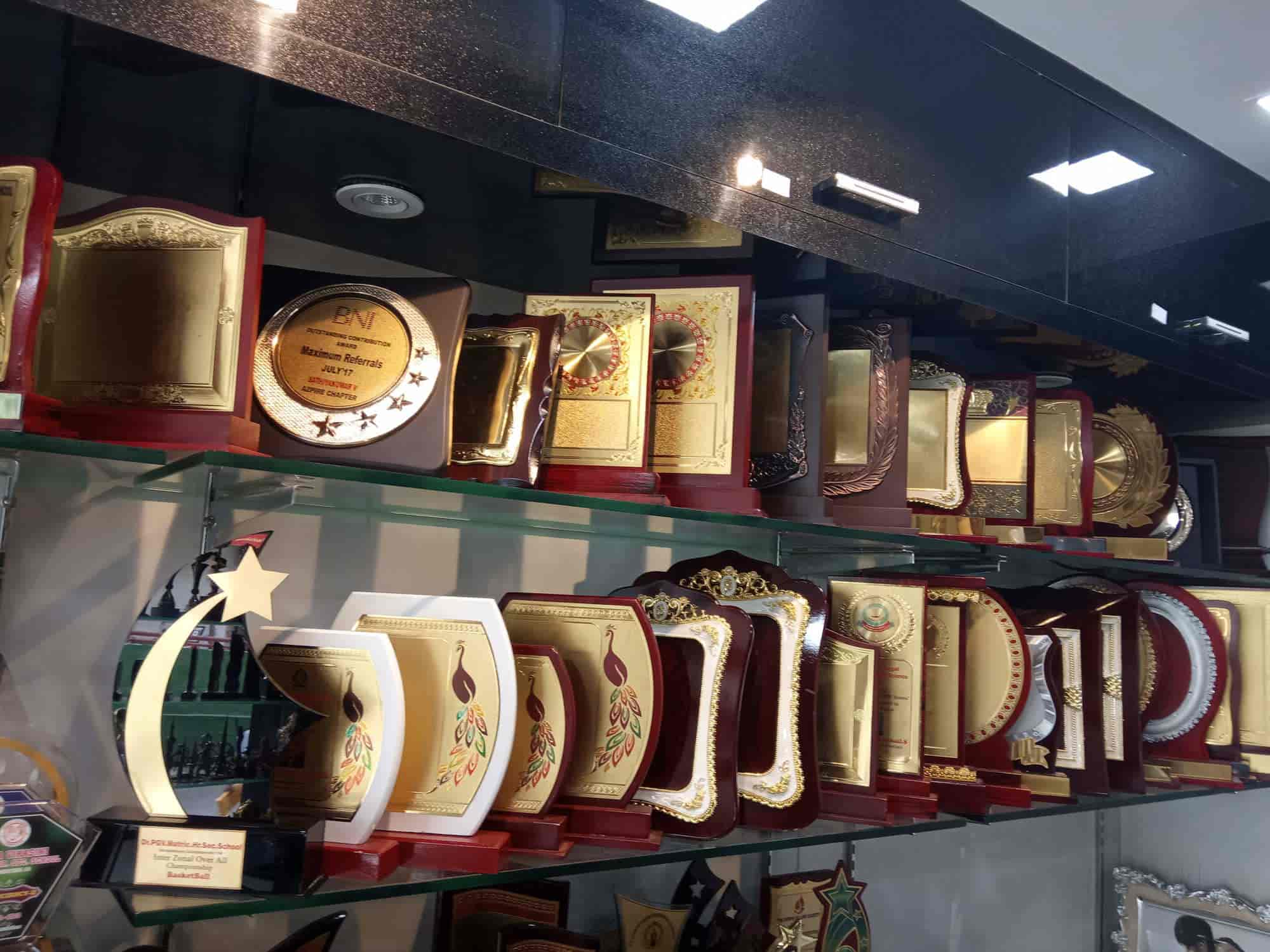 Top Sports Momento Dealers in Coimbatore स्पोर्ट्स मोमेंटो डीलर्स