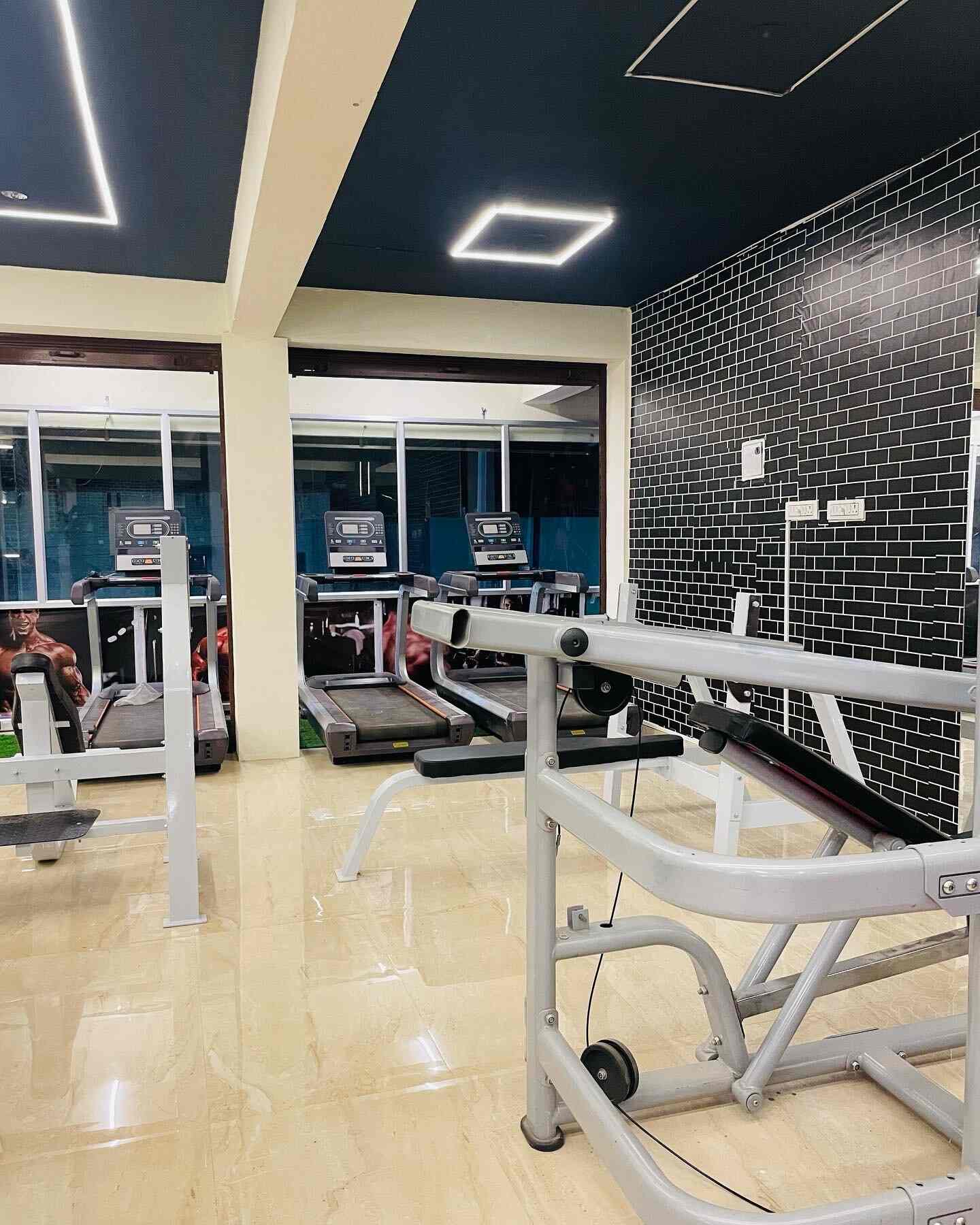 Top Calisthenic Gyms in Bharathi Park Road No 2Saibaba Colony