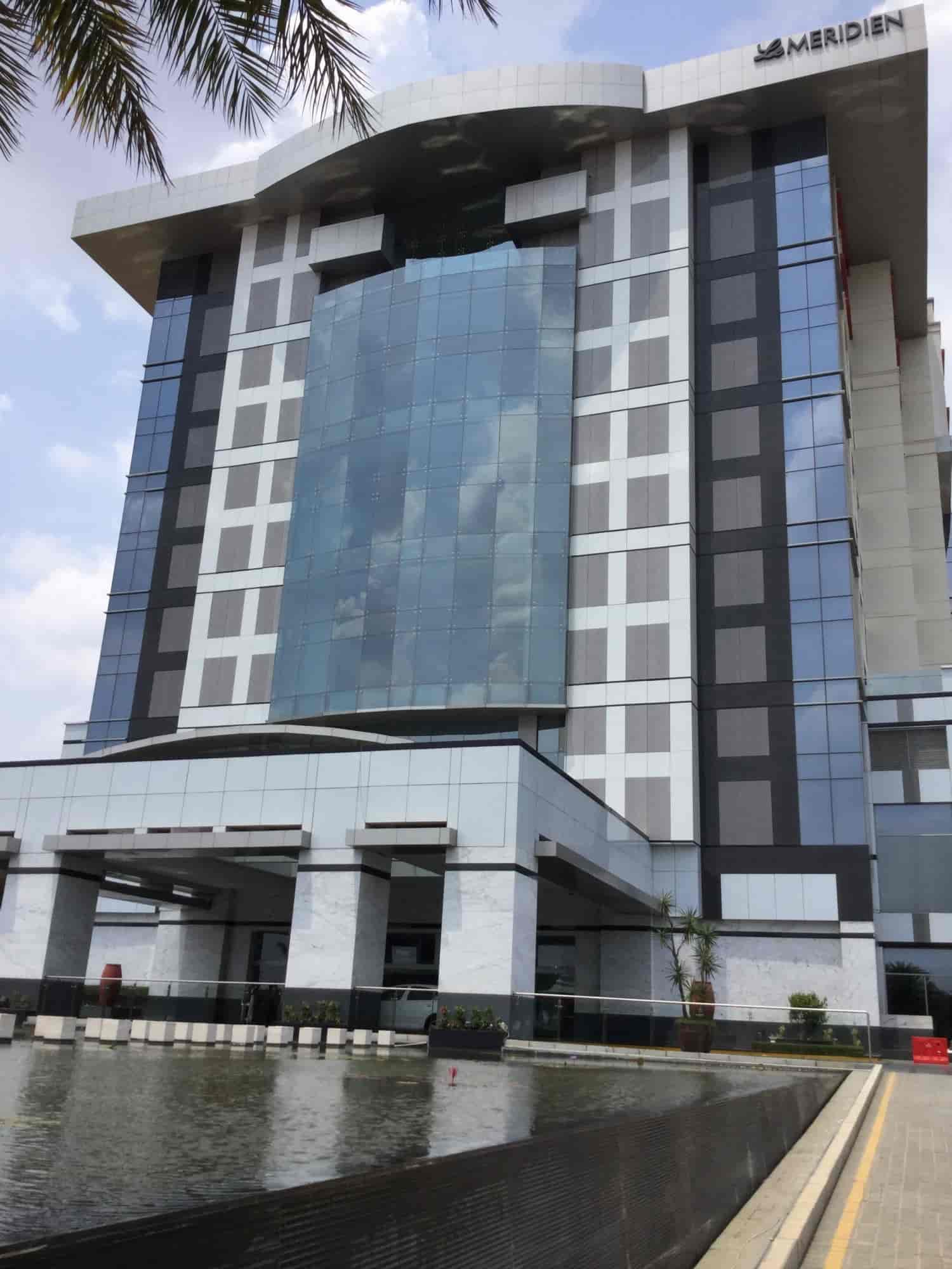 Grand Kovai Ballroom (Le Meridien) in Neelambur,Coimbatore Best