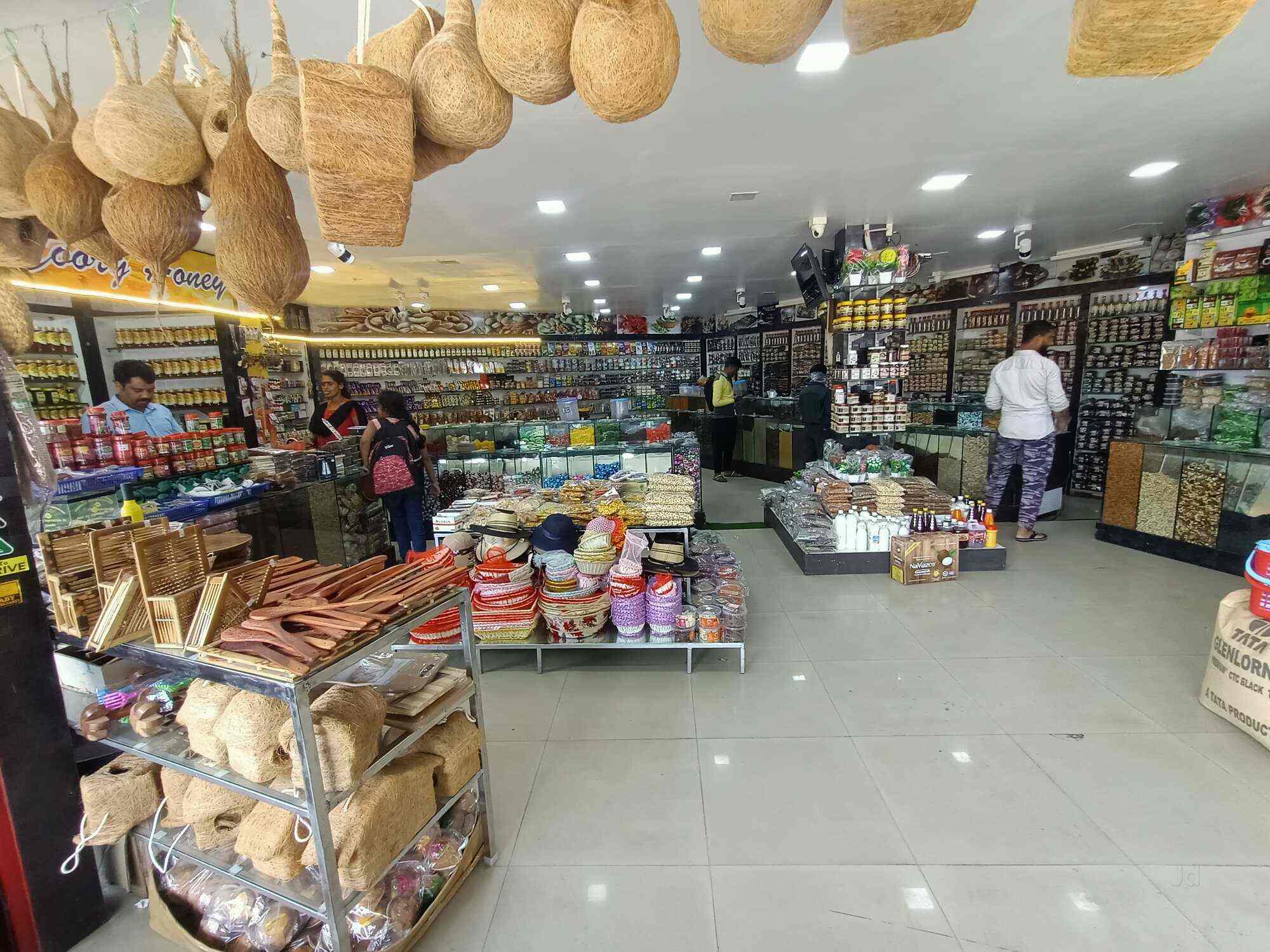 Top Dry Fruit Retailers in Best Dry Fruit Dealers near me