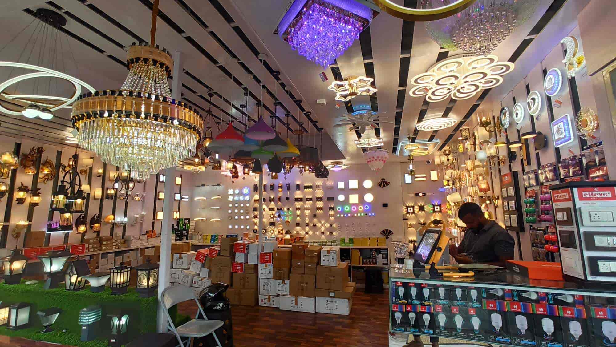 Zoomer light shop near me new arrivals