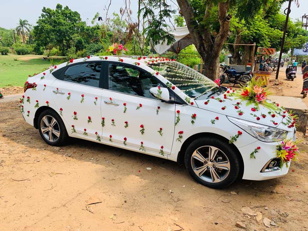 Top Car Rental in Cda Sector 11, Cuttack Best Car Hire Rental Cars