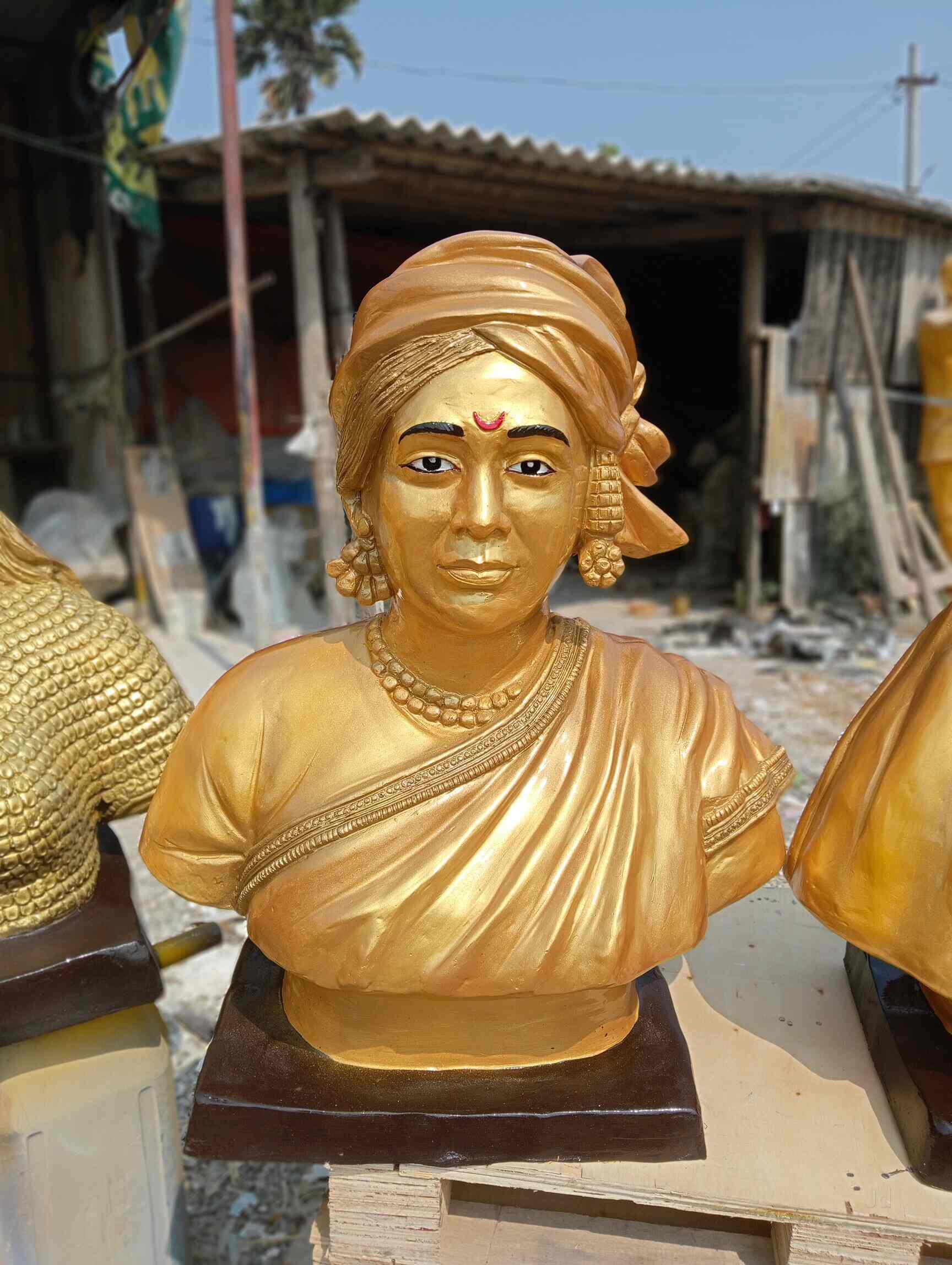Top Fibre Statue Manufacturers in Agnoor Best Fiber Statue