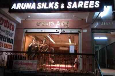 Mens Sherwanis from Kundans kundansmen  Instagram photos and videos