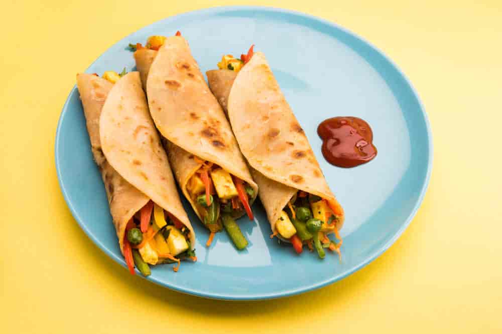 Rolls & Bowls Company in Gurgaon Sector 14,Delhi Best Roll Joints in Delhi Justdial