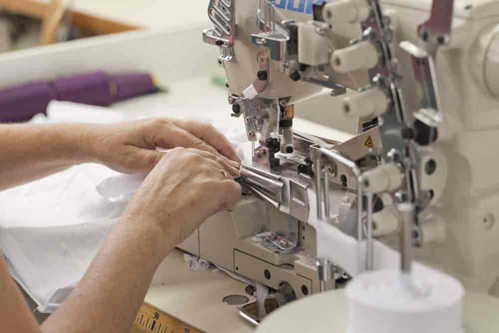 Top Sewing Machine Distributors in Thrissur सेविंग मशीन