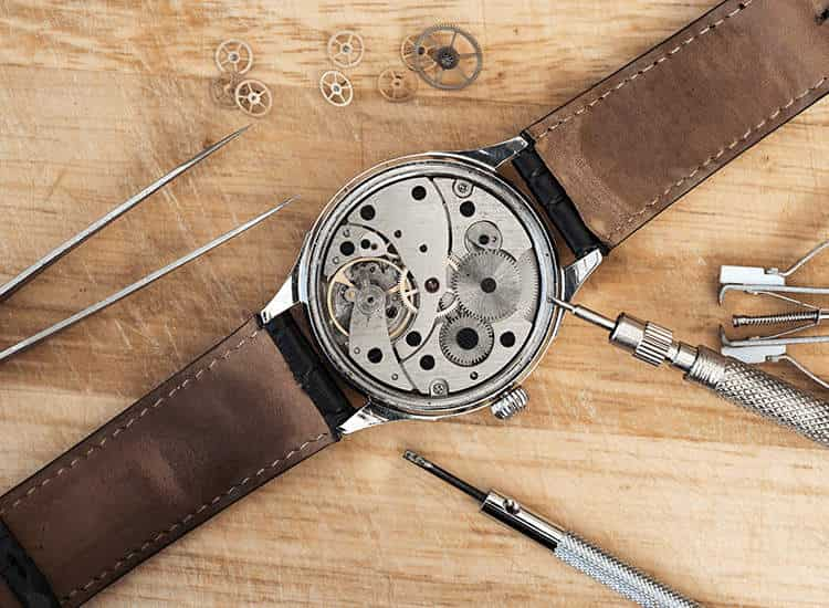 shutterstock 225259957 wrist watch repair and services 3 ajqof