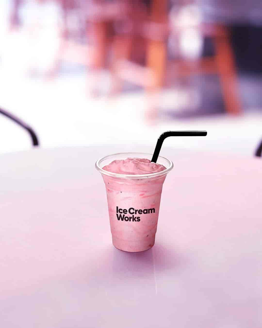 Ice Cream Works in Anna Nagar Madurai,Madurai Order Food Online