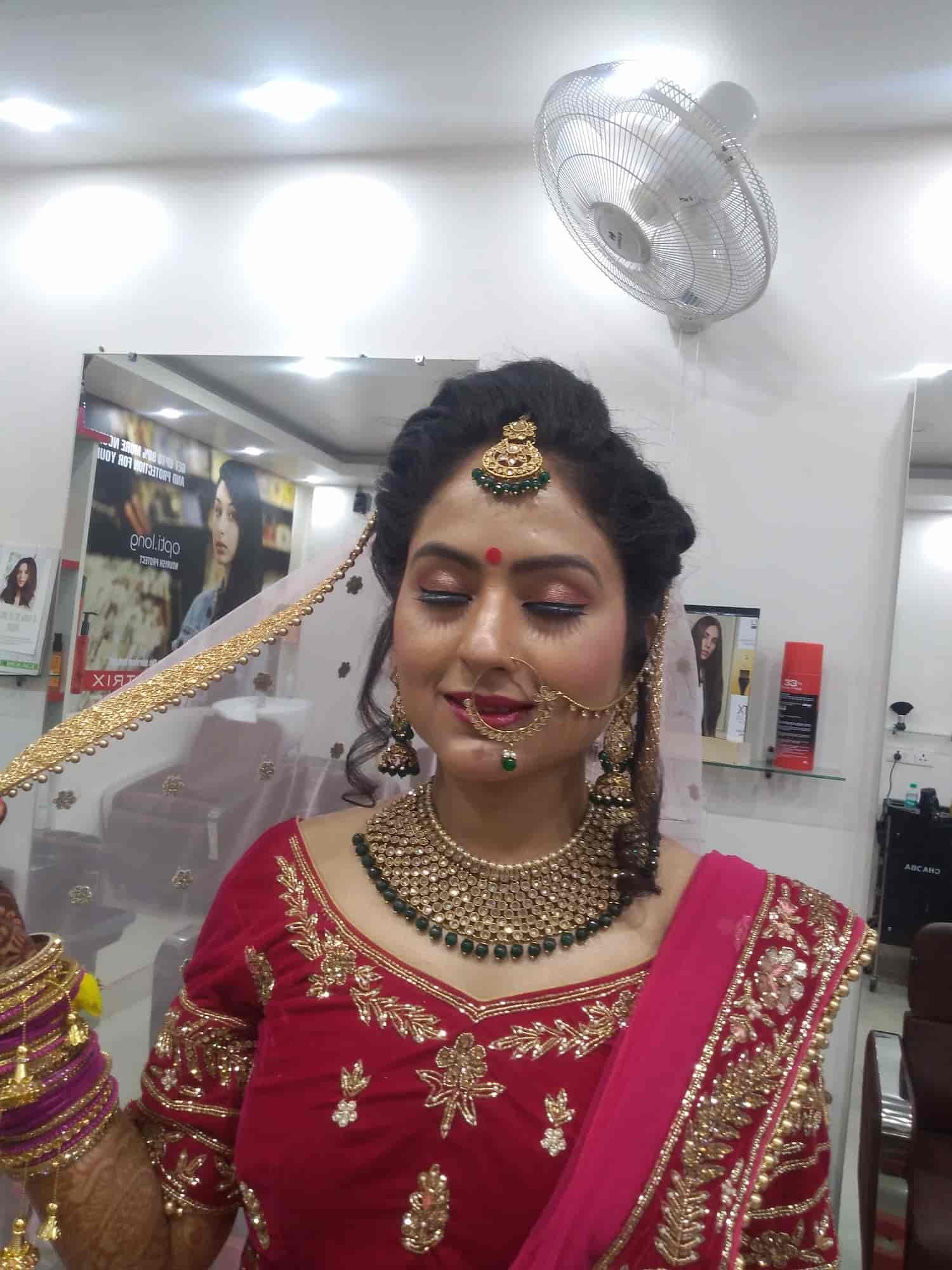 Shear Success Unisex Salon in Race Course,Dehradun Best Beauty Spas