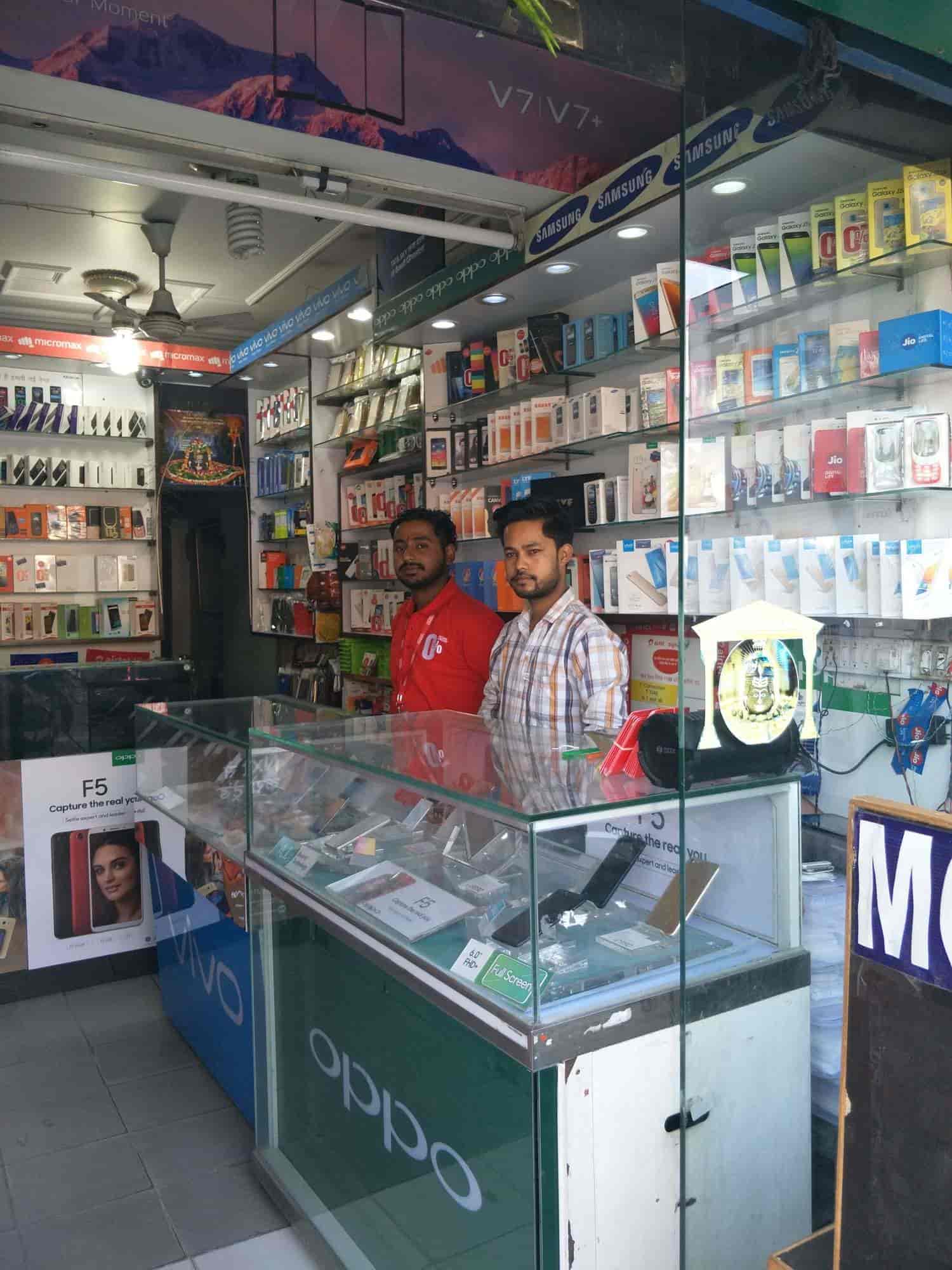 Kumar Communication in Chakrata Road,Dehradun Best SamsungMobile Phone Dealers in Dehradun