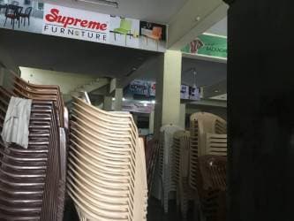 Supreme chair deals showroom near me