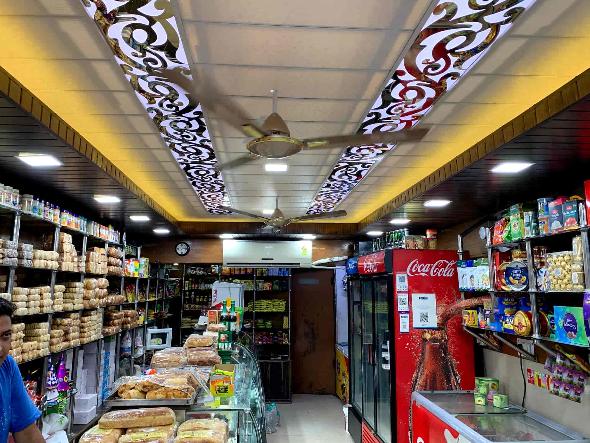 Bustan Bakers and Confectioners in Clement Town,Dehradun Order Food