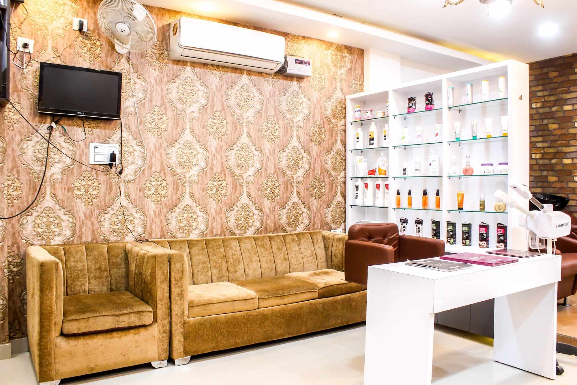 Instyle Unisex Salon in Indra Nagar,Dehradun Best Salons in Dehradun