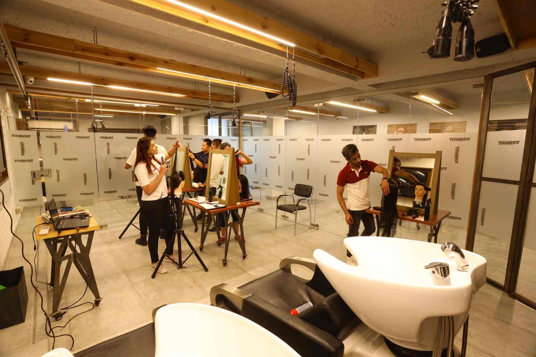 Find list of Toni&guy Salons in Karol Bagh Toni&guy Salons Delhi near me Justdial