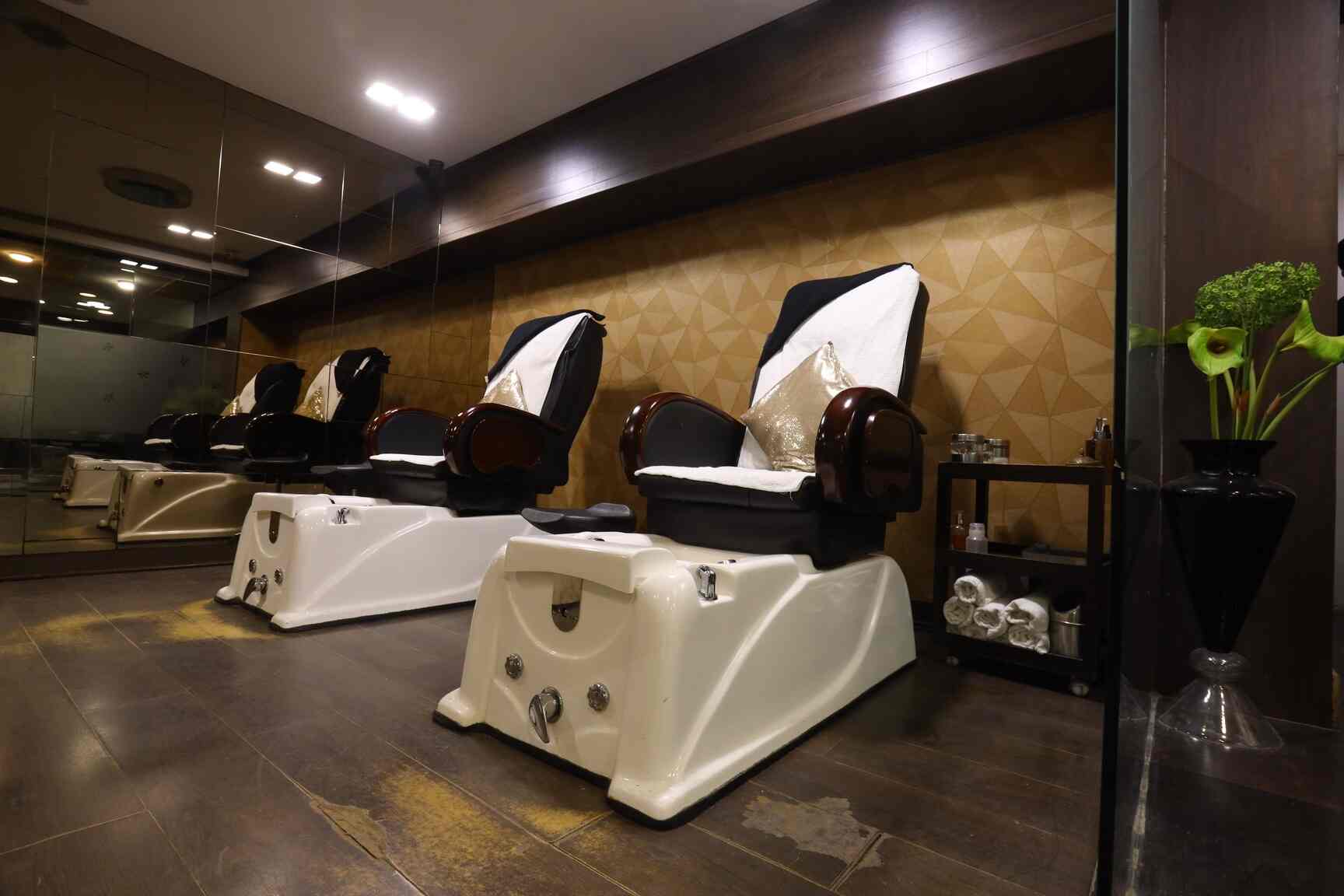 Find list of Toni&guy Salons in Karol Bagh Toni&guy Salons Delhi near me Justdial
