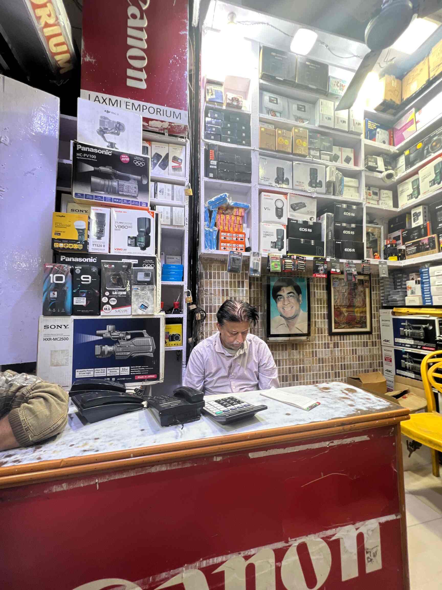 Laxmi Emporium in Chandni Chowk,Delhi Best OlympusCamera Dealers in