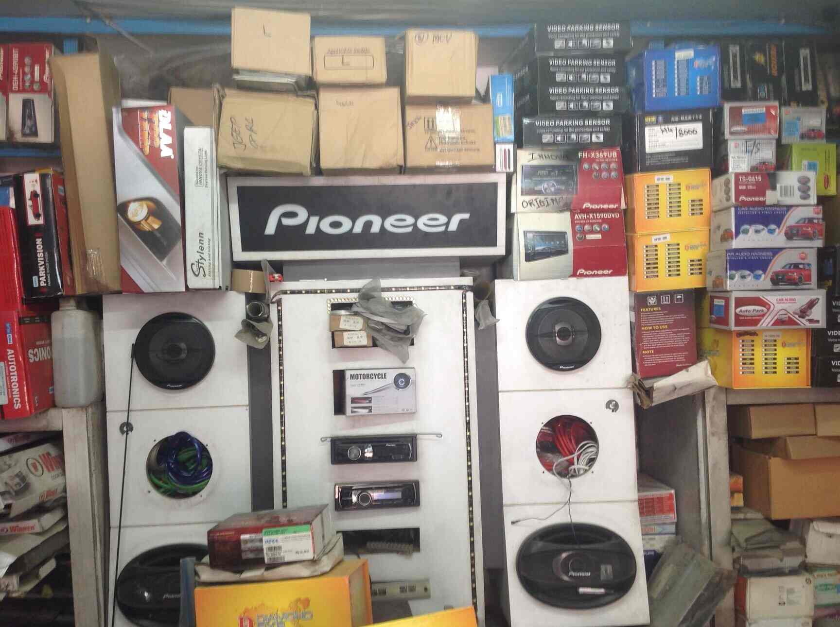 Top Car Tail Light Dealers in Kashmere Gate, Delhi near me Justdial