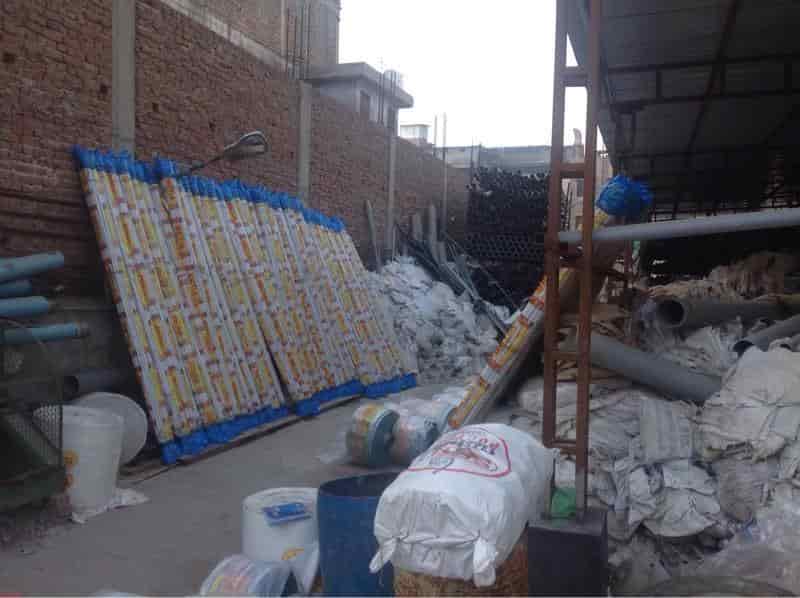 PVC Pipes - Setia Pipes Images, Wazirpur, Delhi - PVC Pipe Dealers