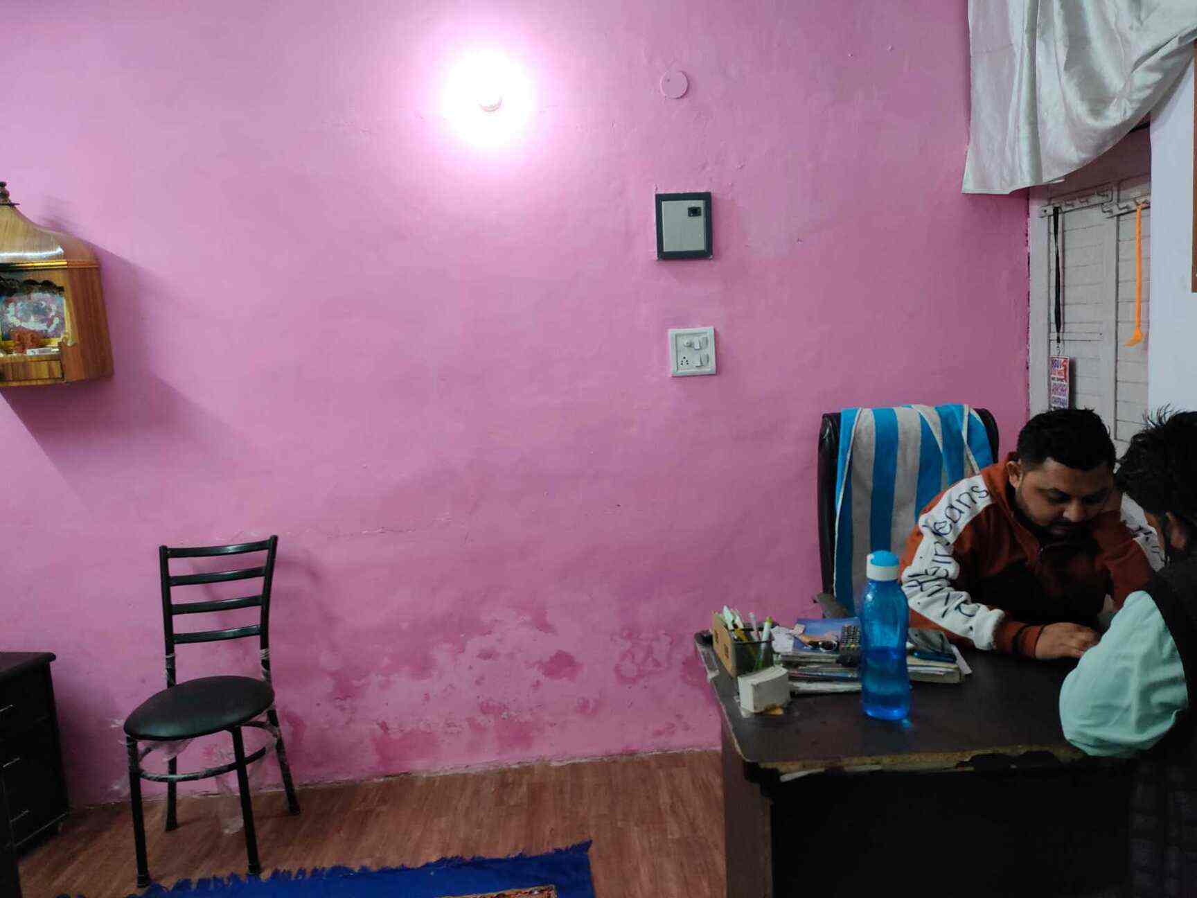 K D Properties in DDA FlatsKalkaji,Delhi Best Offices On Rent in